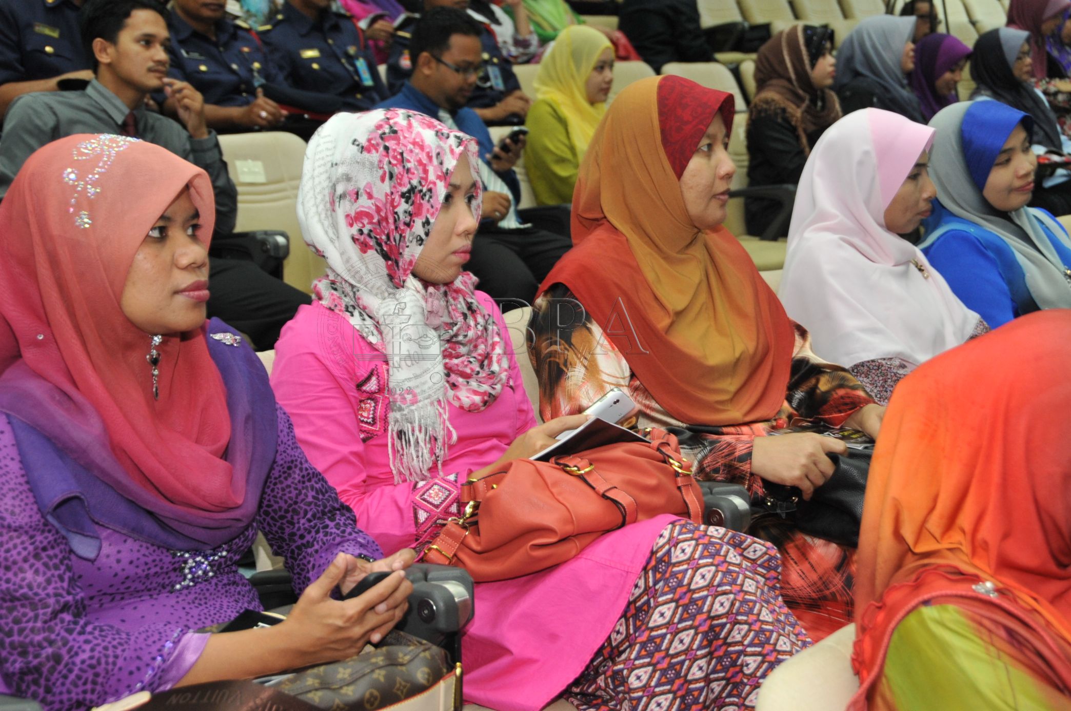 BPA 12 110 APC PRO 5281